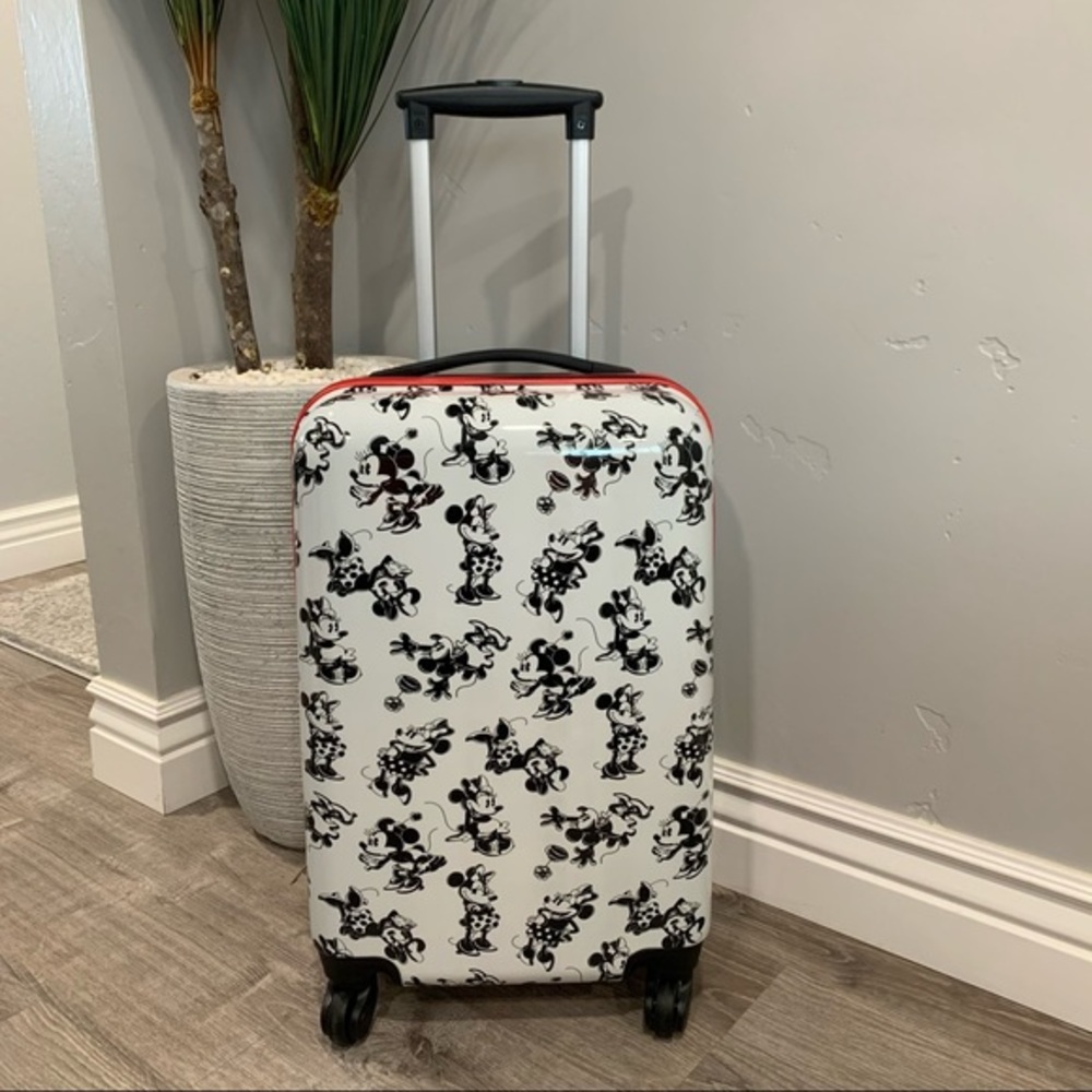 Disney Minnie Mouse Collection Suitcase, Luggage, Travel Bag - 21” - Picture 1 of 6